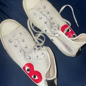 Comme des garçons (cdg) sneakers